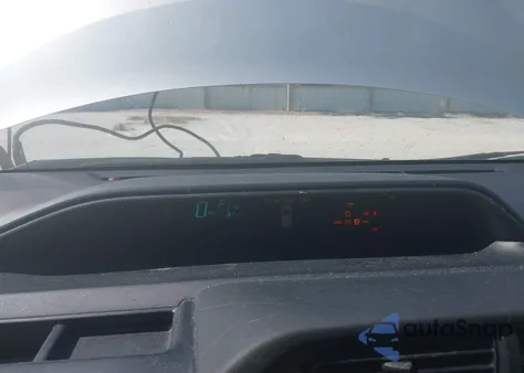 2013 Toyota Prius C One from USA, damaged, VIN JTDKDTB33D1042720